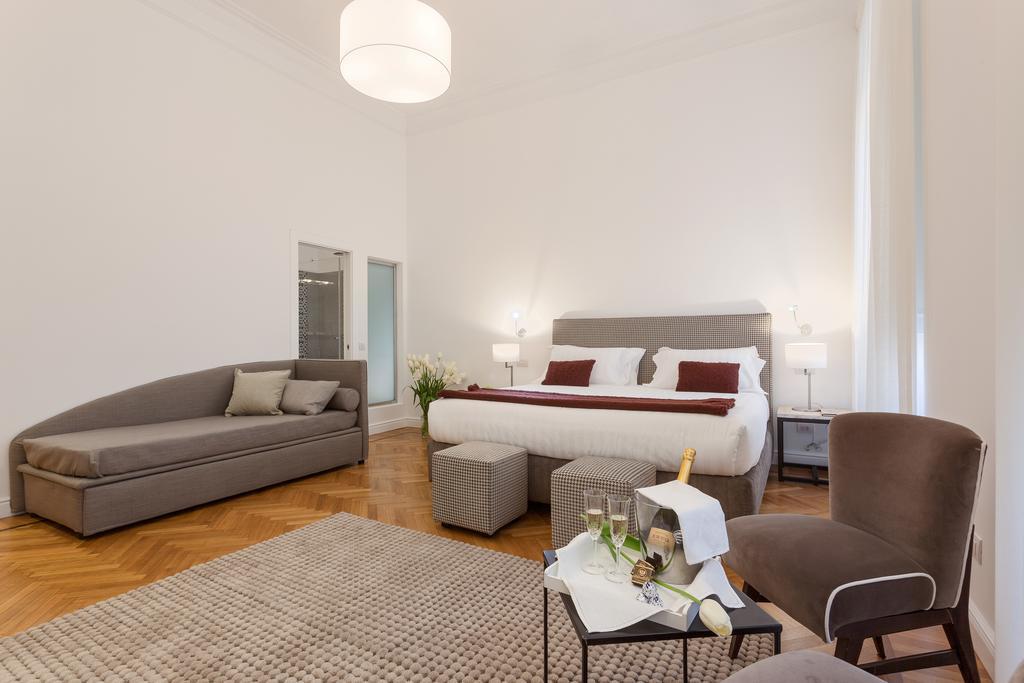 504 Corso Pensión 3*